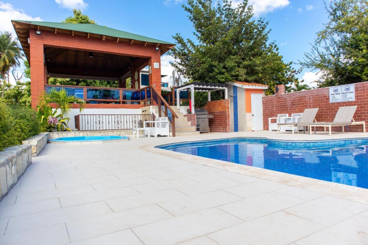Residencial Sfa Pedernales Villa Eksteriør billede